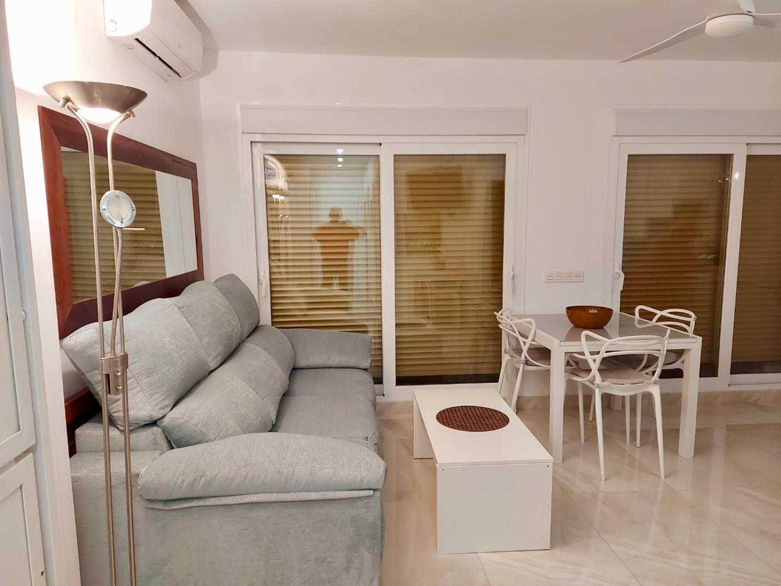 Marbella Beachfront Apartment Romana Playa Elviria Exterior foto